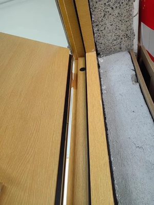ขวาในเปิดประตูกันเสียง H2425*W950*70 มม สําหรับการลดเสียงและความเป็นส่วนตัว