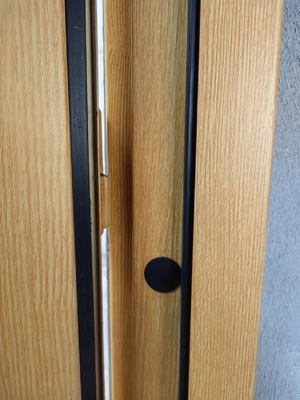 ขวาในเปิดประตูกันเสียง H2425*W950*70 มม สําหรับการลดเสียงและความเป็นส่วนตัว