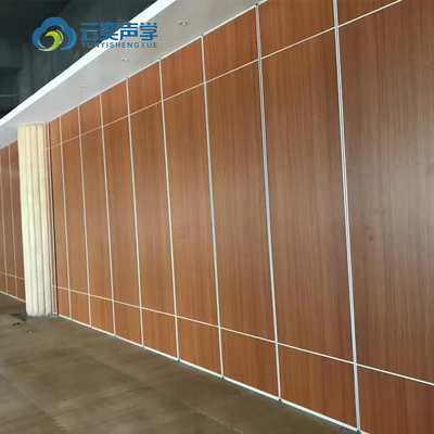 การติดตั้งง่าย ห้องแขวน Partition MDF Divider สําหรับประตูกระเป๋าคู่และเดียว